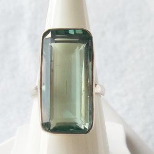 Caribbean sea green spinal gemstone ring, size 9 US, cocktail ring